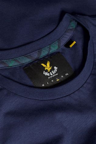 Lyle & Scott Navy Pocket Detail T-Shirt